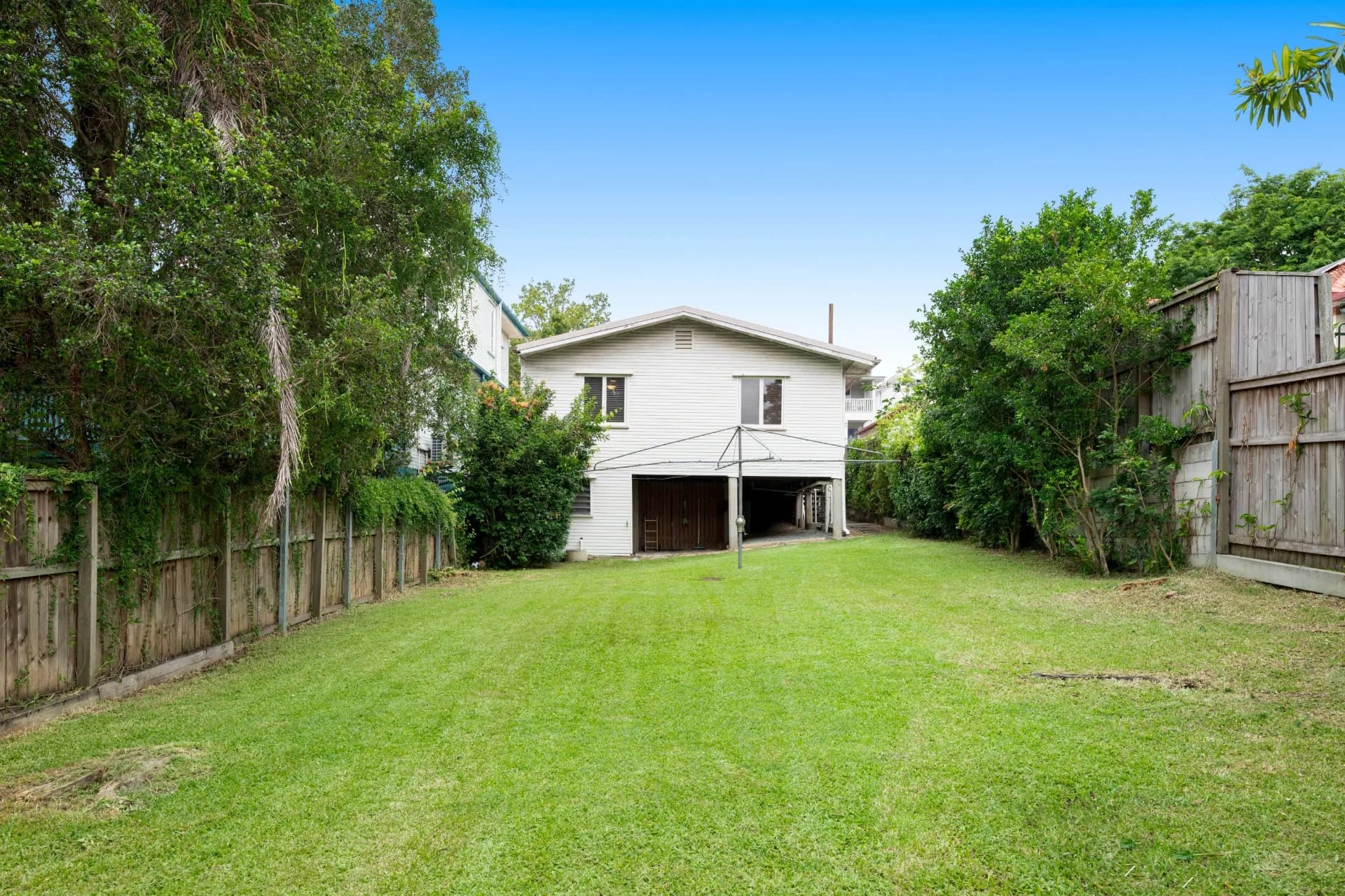 33 Lance Street, Sherwood - Thumbnail 3