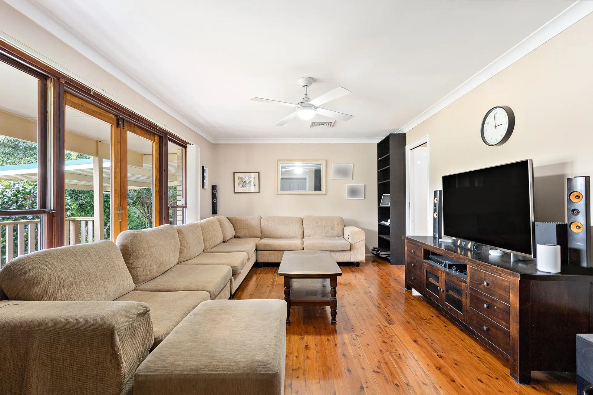 1 McEwan Avenue, Winston Hills - Thumbnail 2