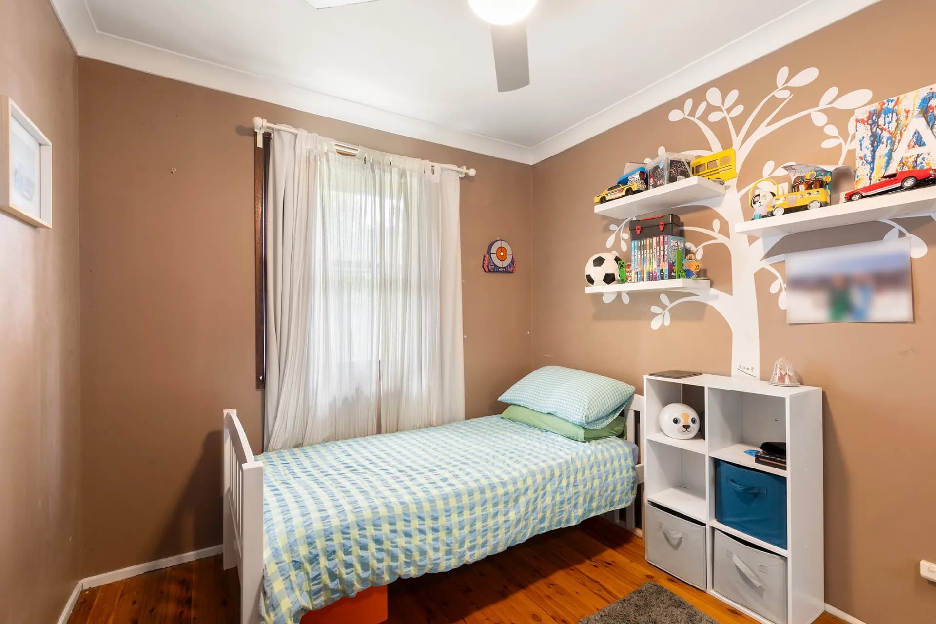 1 McEwan Avenue, Winston Hills - Thumbnail 8