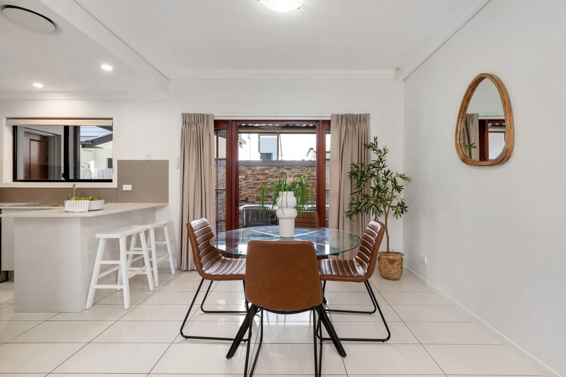 2/53 Orana  Street, Carina - Thumbnail 4