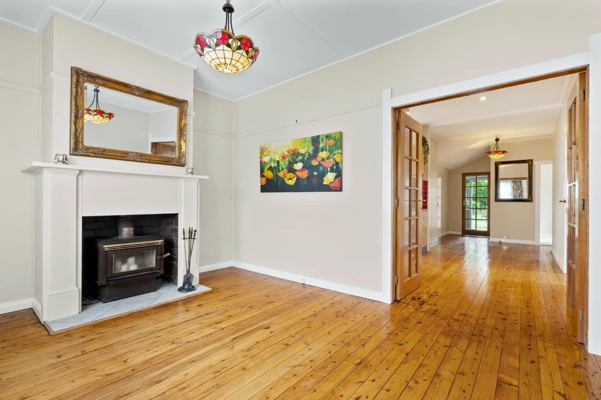 1 Warialda Street, Katoomba - Thumbnail 2