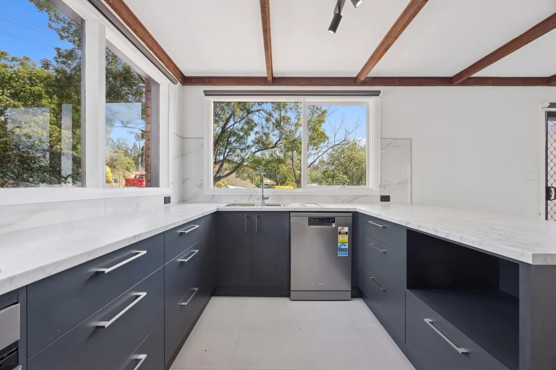 7 Giwang Street, Cooma, NSW, Cooma - Thumbnail 3