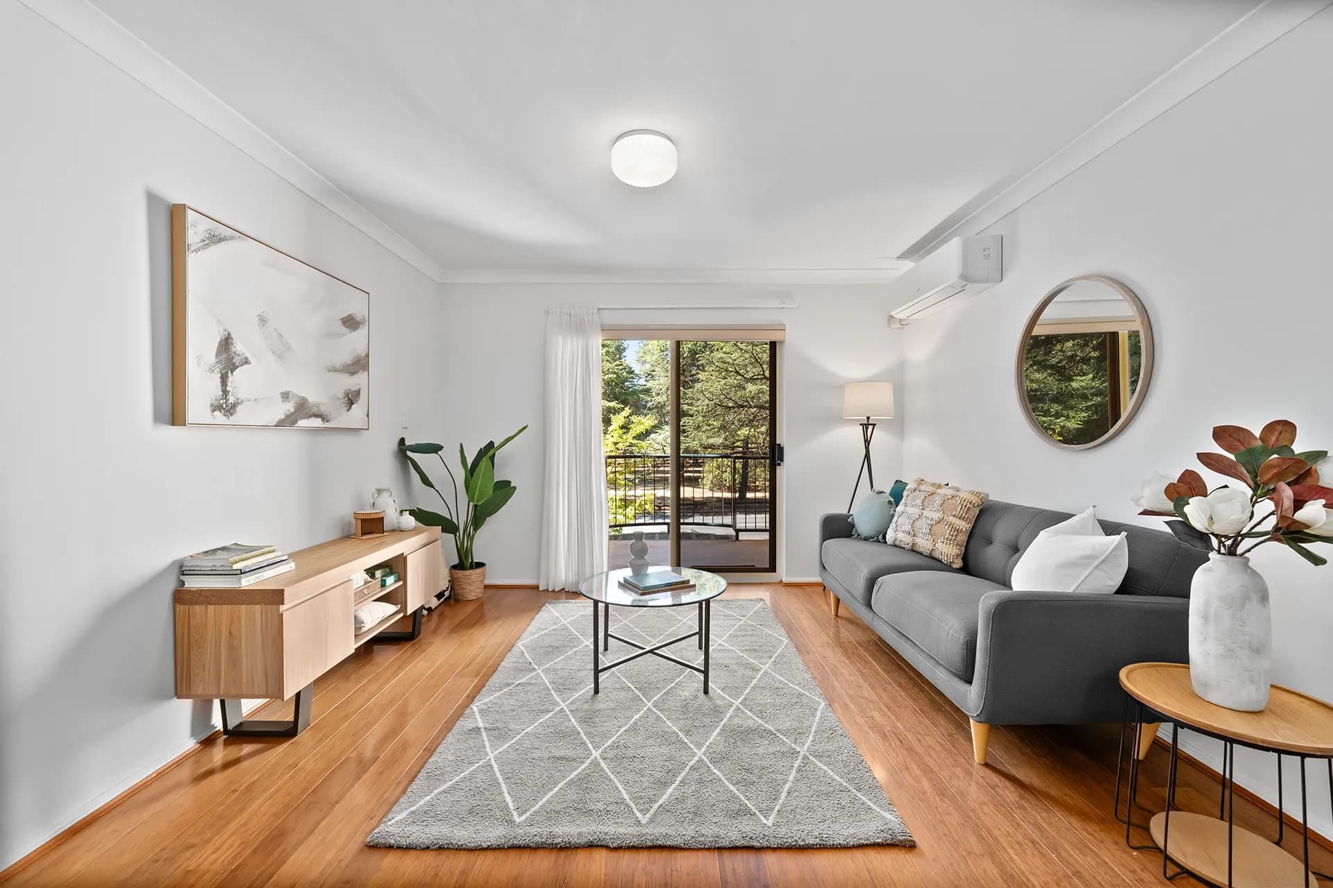 43/25 Fawkner Street, Braddon - Thumbnail 2