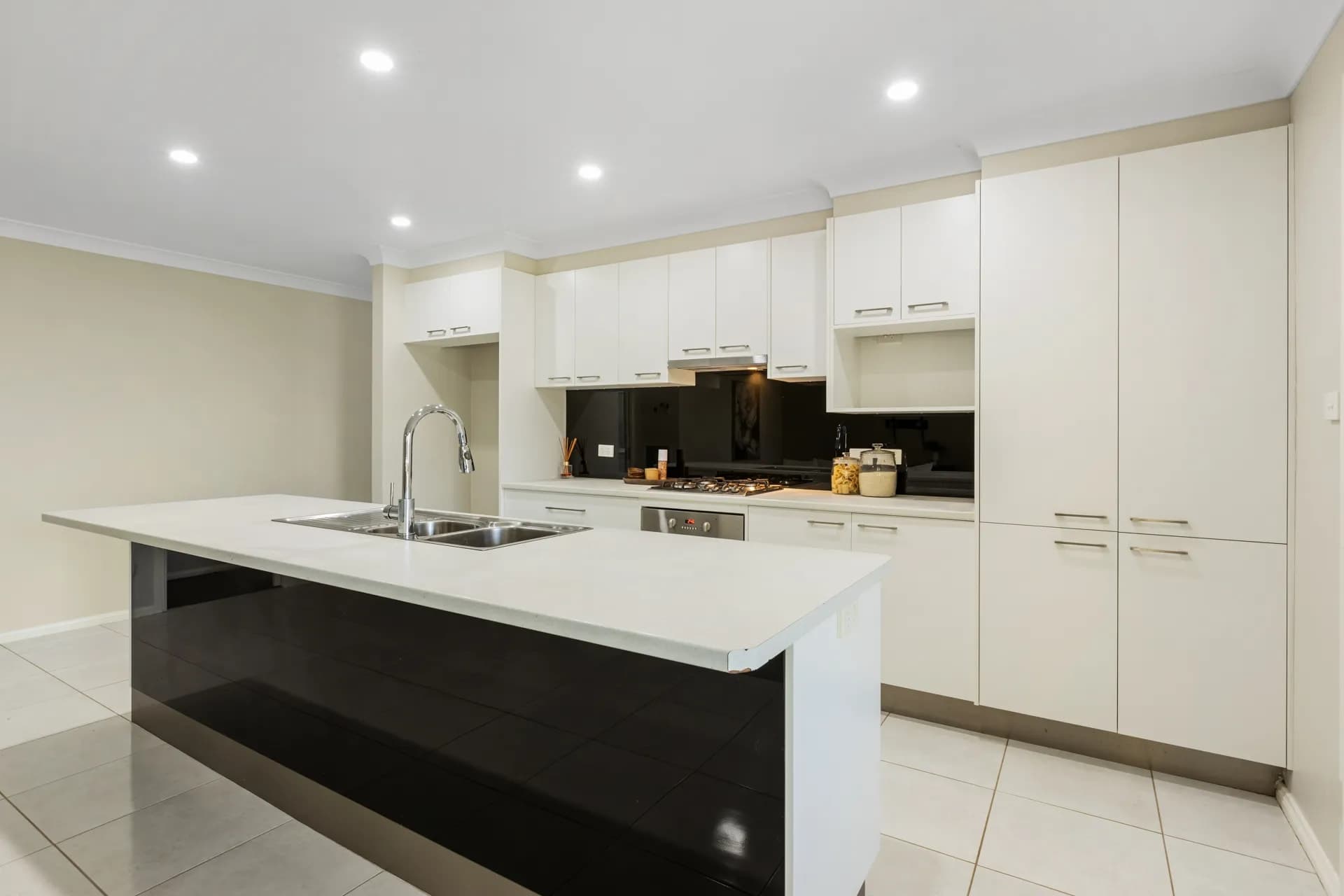 67 Botanic Way, Orange - Thumbnail 6