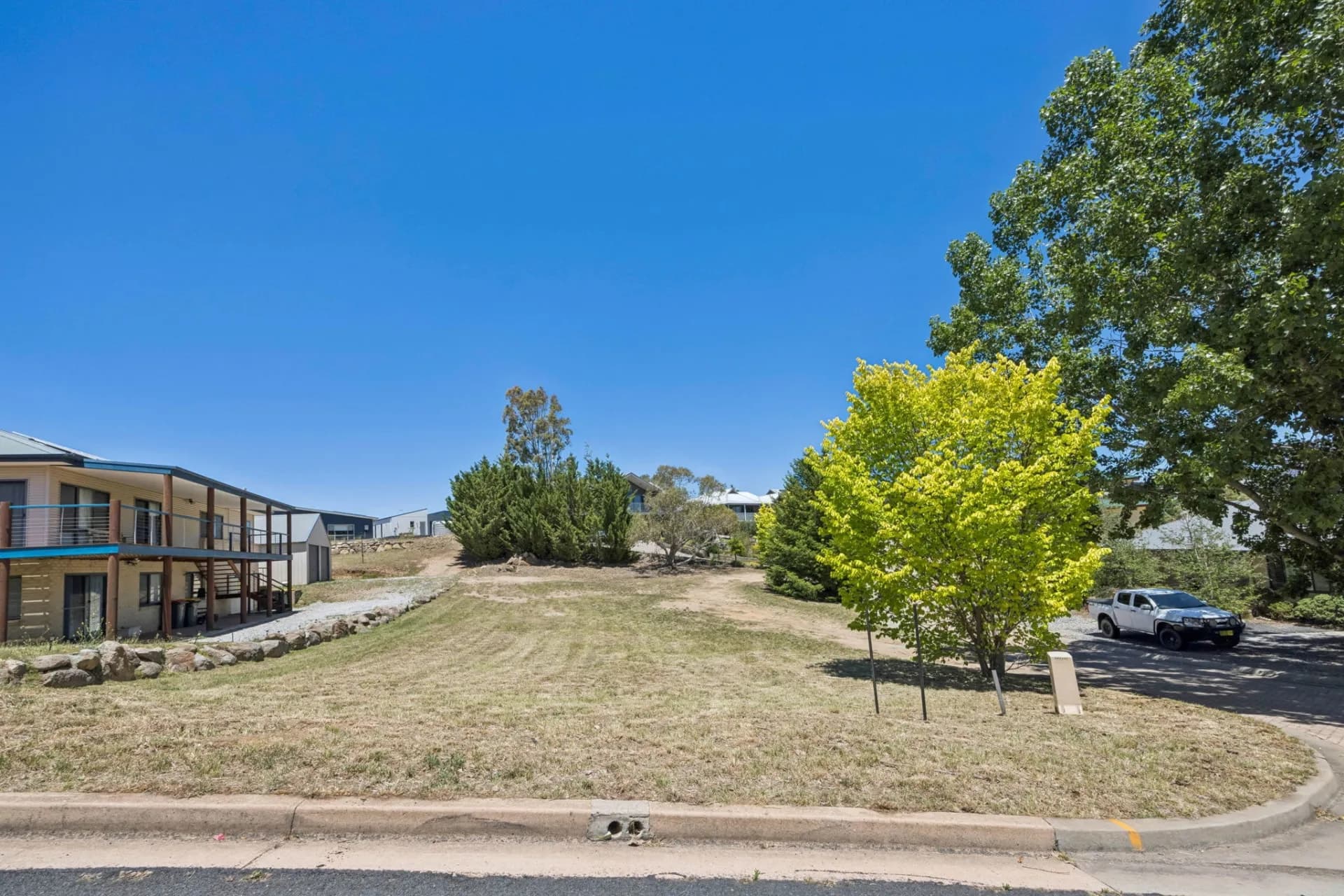 2 Yaralla  Close, East Jindabyne - Image 1