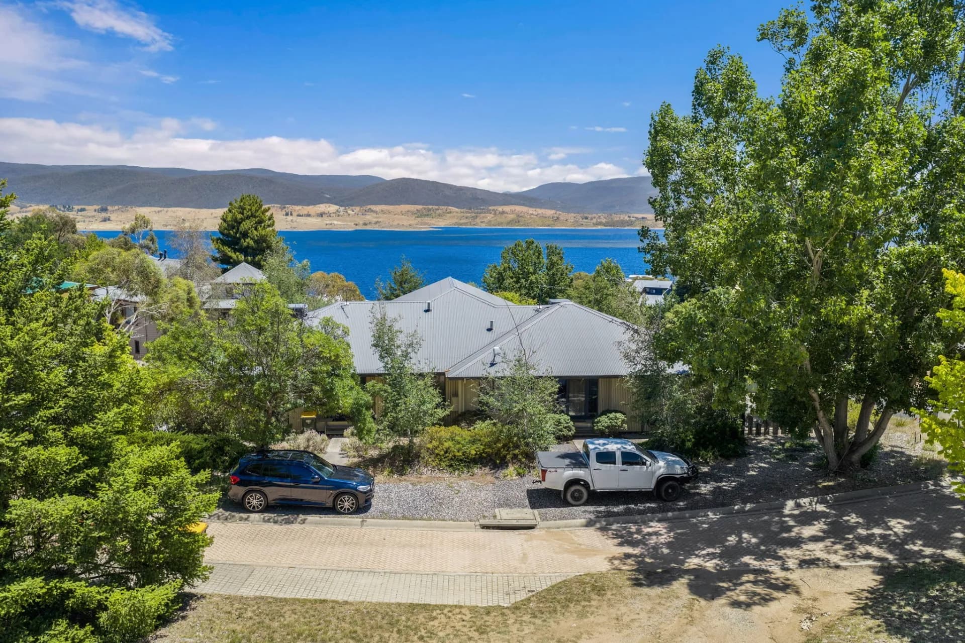 2 Yaralla  Close, East Jindabyne - Thumbnail 2