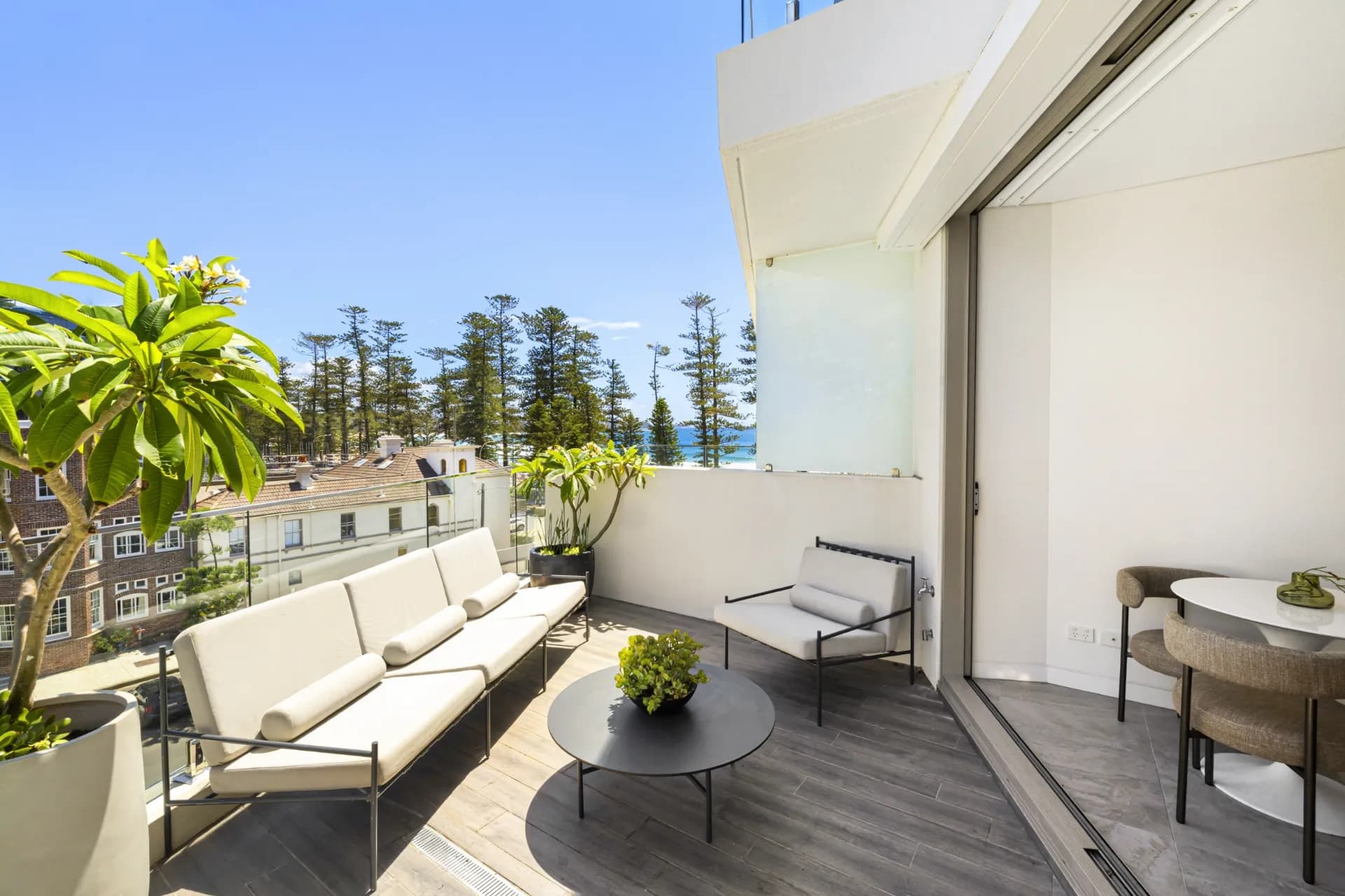 302/46 Victoria Parade, Manly - Thumbnail 4
