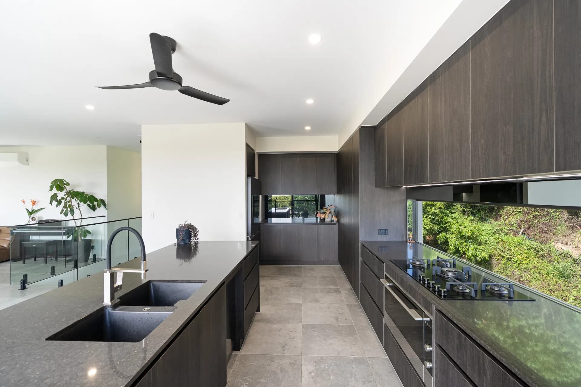 11 Seascape Close, Palm Cove, QLD, Palm Cove - Thumbnail 3