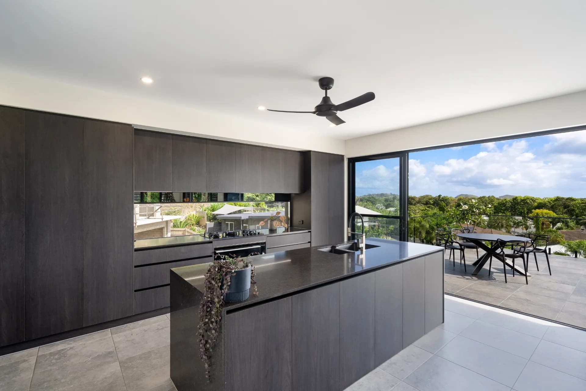 11 Seascape Close, Palm Cove, QLD, Palm Cove - Thumbnail 4