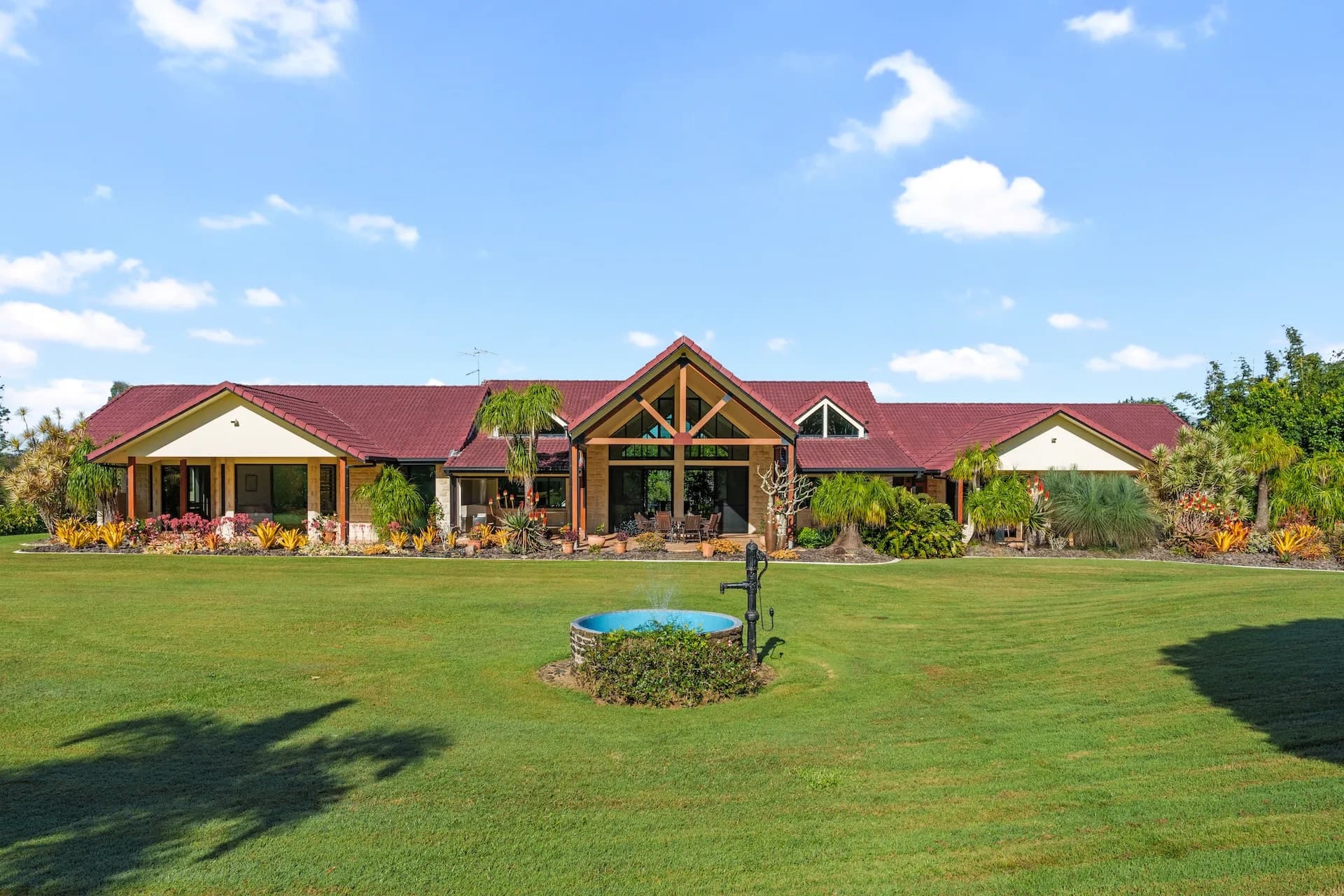 252 Whiteside Road, Samsonvale, QLD, Samsonvale - Thumbnail 2