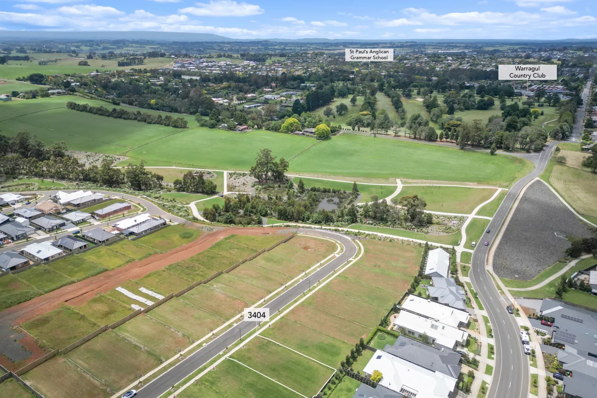 10 Regent  Avenue, Warragul, VIC, Warragul - Thumbnail 5