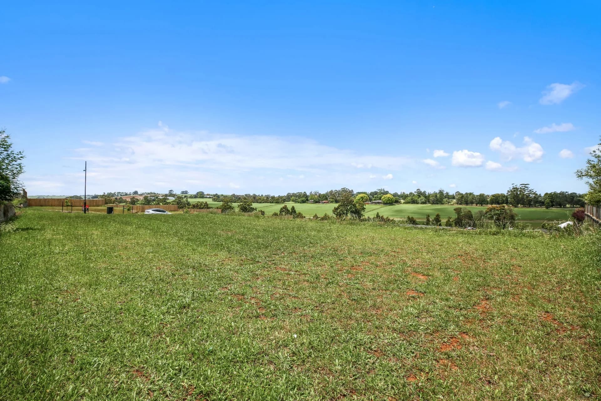 4 Regent  Avenue, Warragul - Thumbnail 2