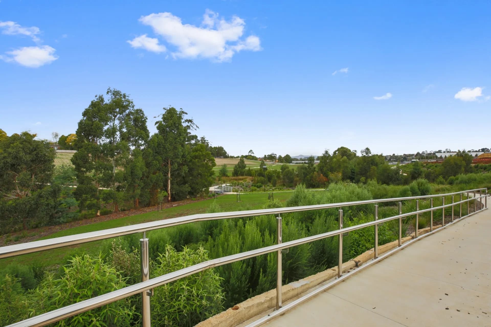 4 Regent  Avenue, Warragul - Thumbnail 8