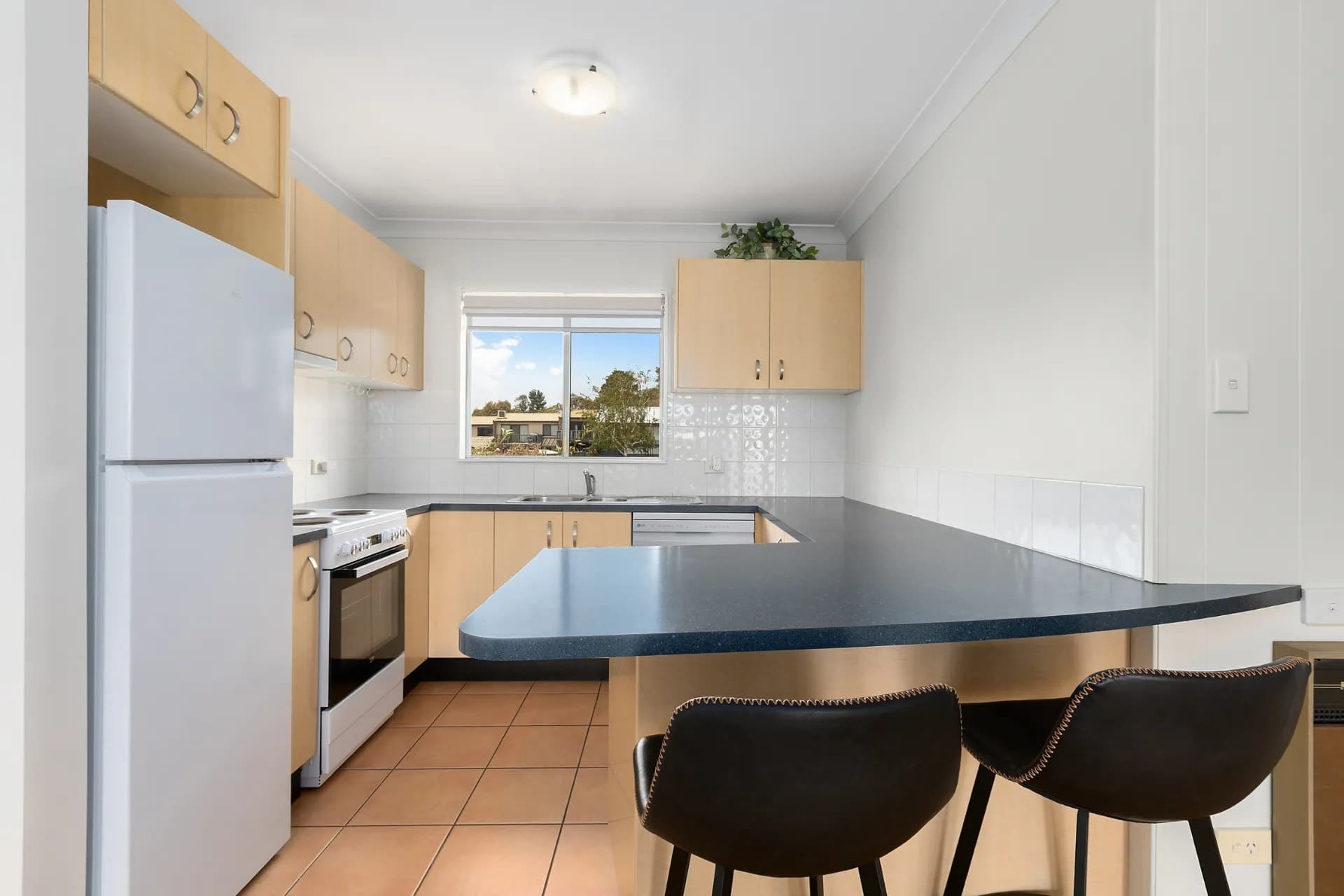 2/28 Gippsland  Street, Jindabyne, NSW, Jindabyne - Thumbnail 3