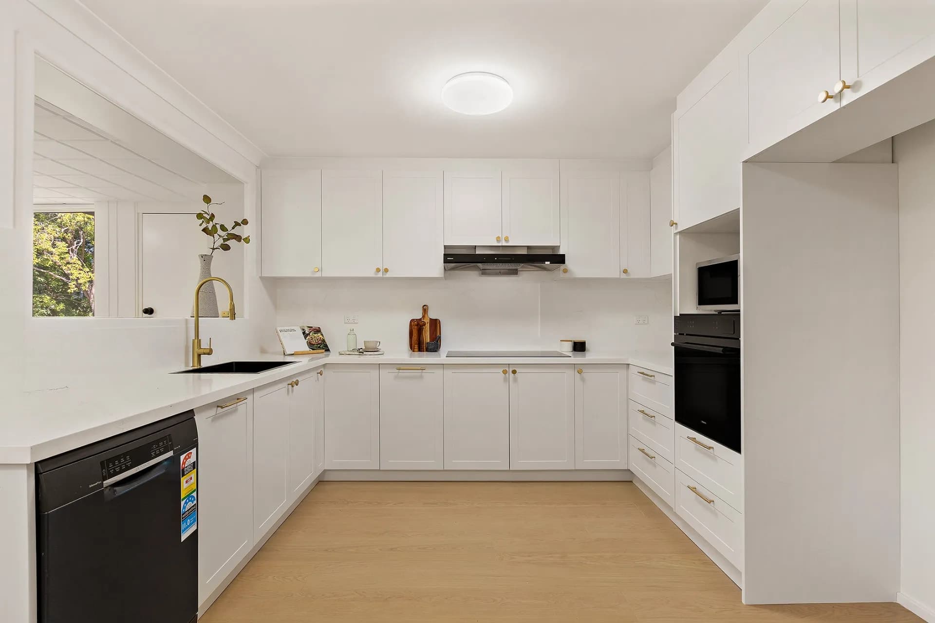 24 Lemongrove Avenue, Carlingford - Thumbnail 3