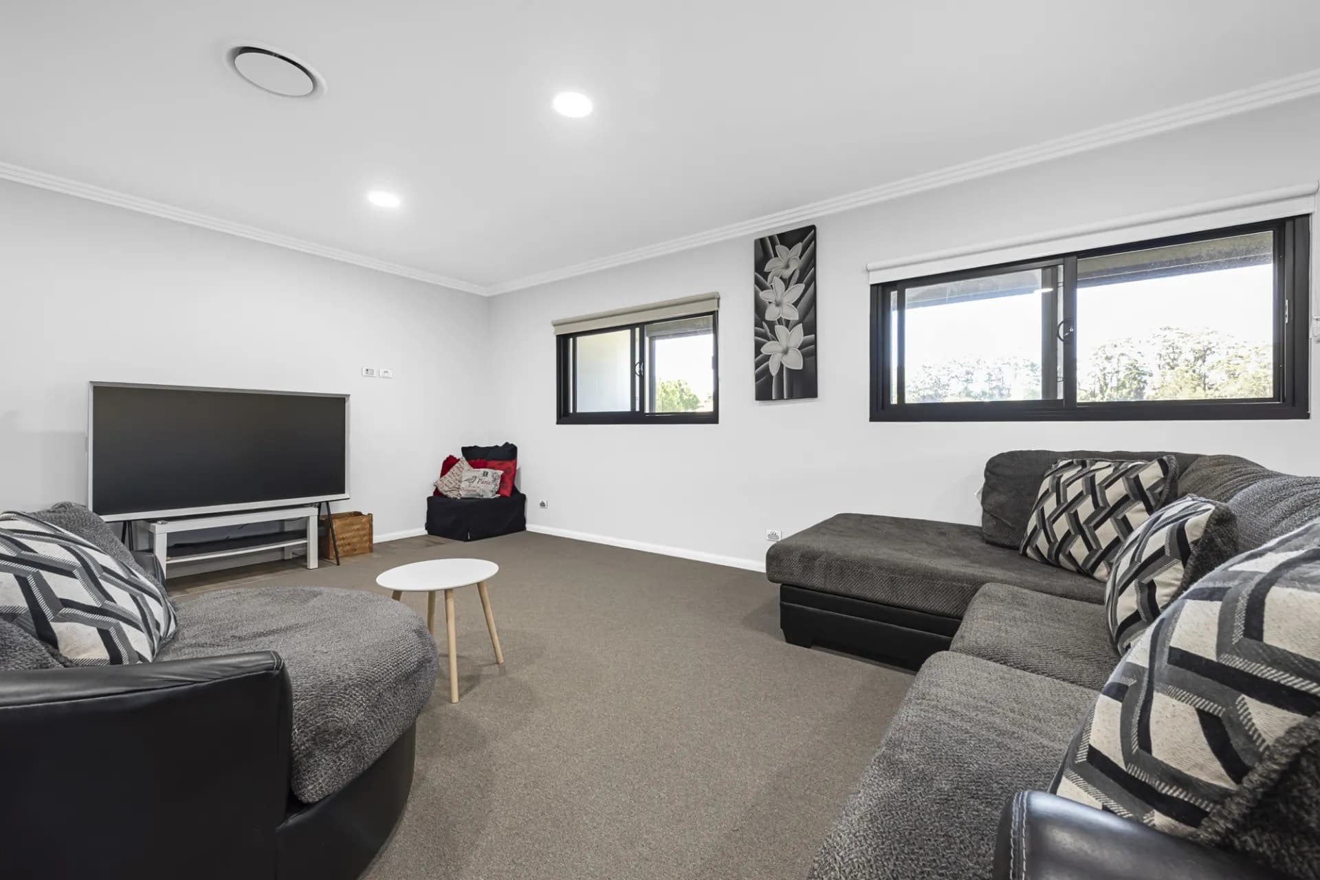 37 Springfield Drive, Mollymook, NSW, Mollymook - Thumbnail 3