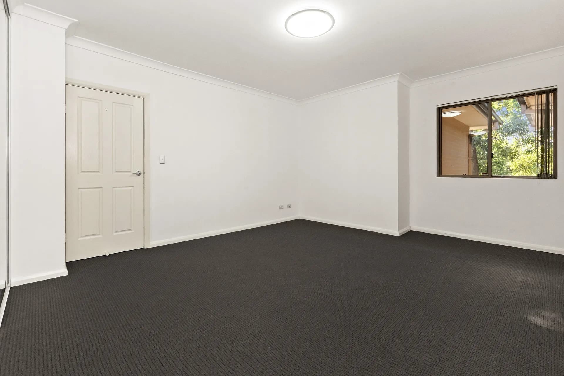 Unit 13/4-6 Mercer Street, Castle Hill - Thumbnail 8