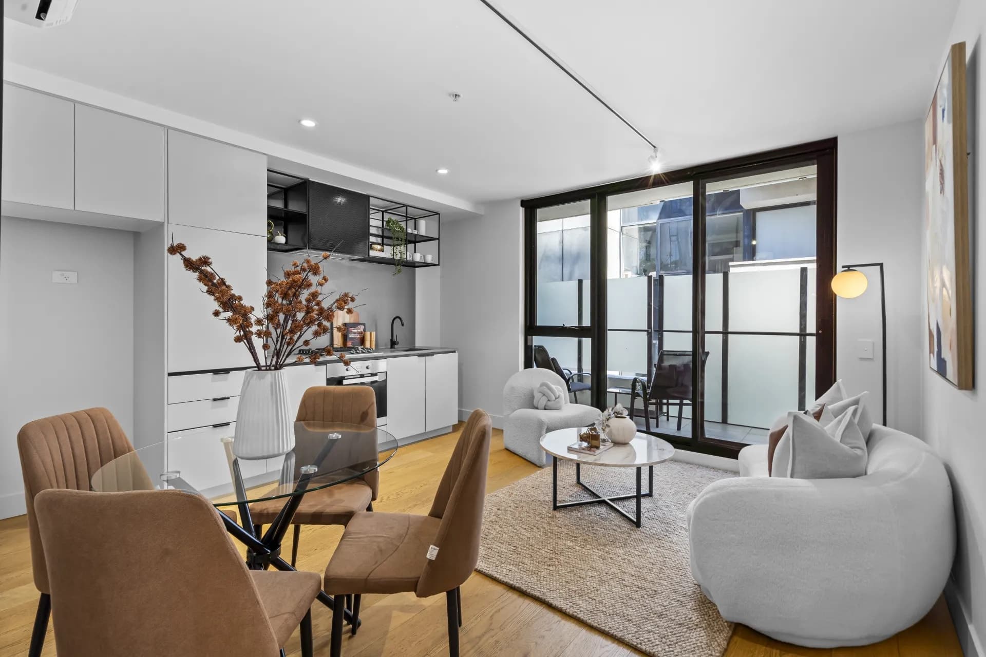 206/8 Montrose Street, Hawthorn East - Thumbnail 2