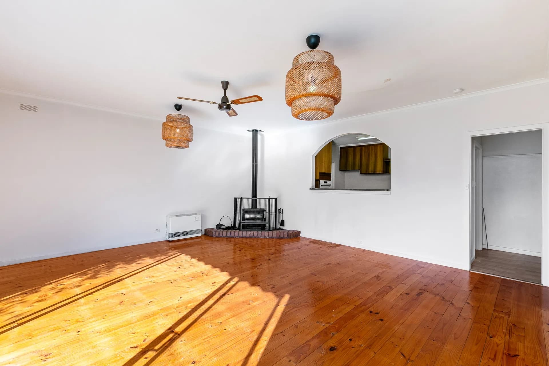 42 McIntosh Road, Altona North - Thumbnail 5