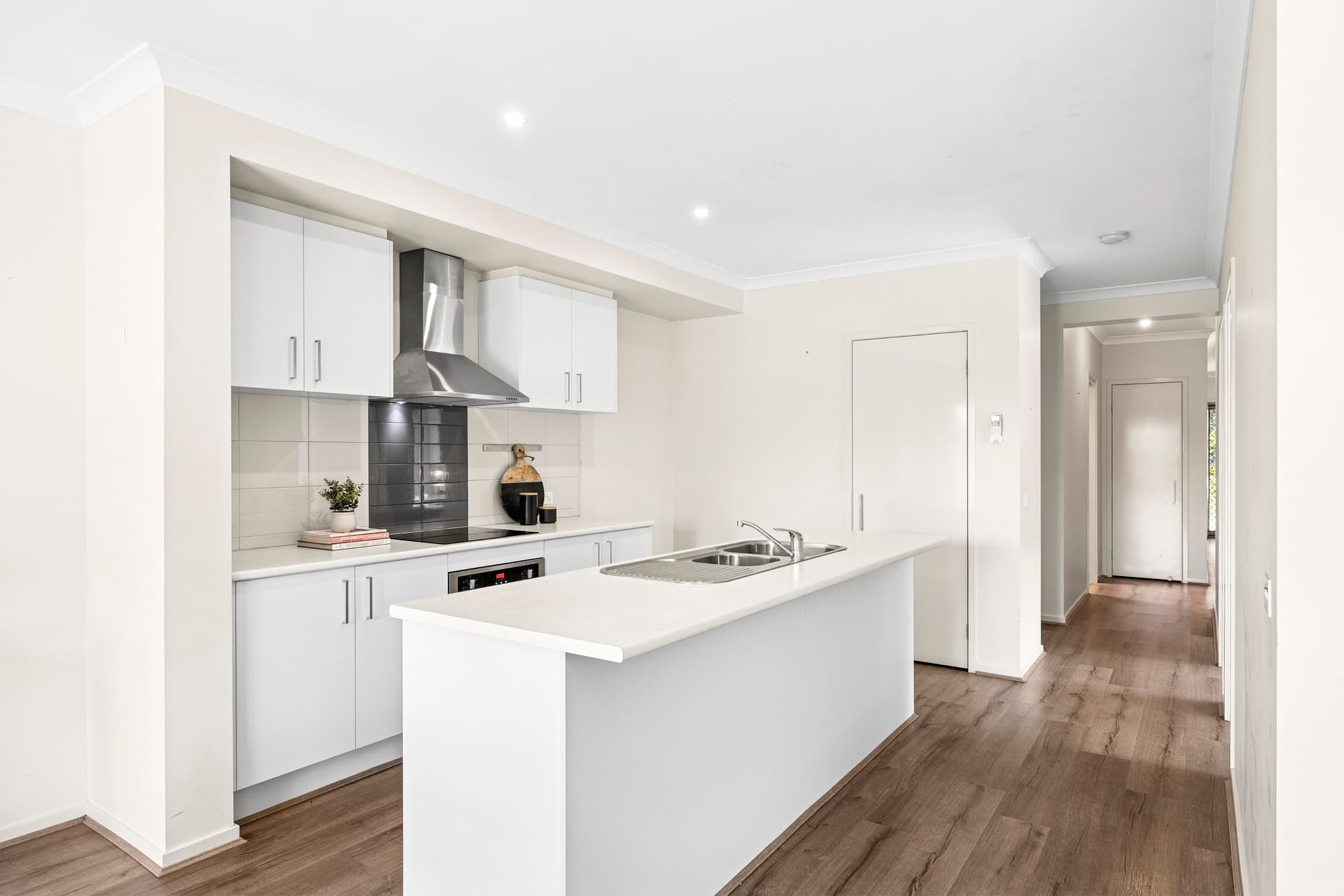 12B Victoria  Street, Trentham, VIC, Trentham - Thumbnail 3