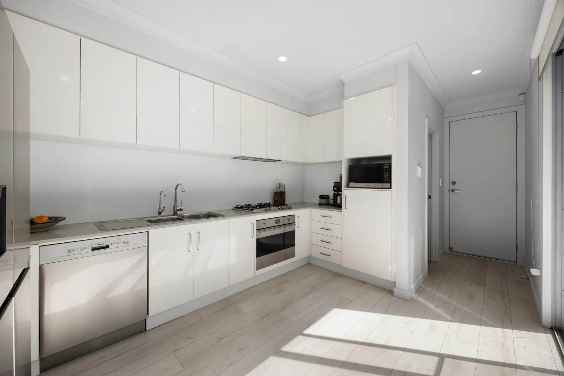10 Arabella Court, Marden - Thumbnail 7