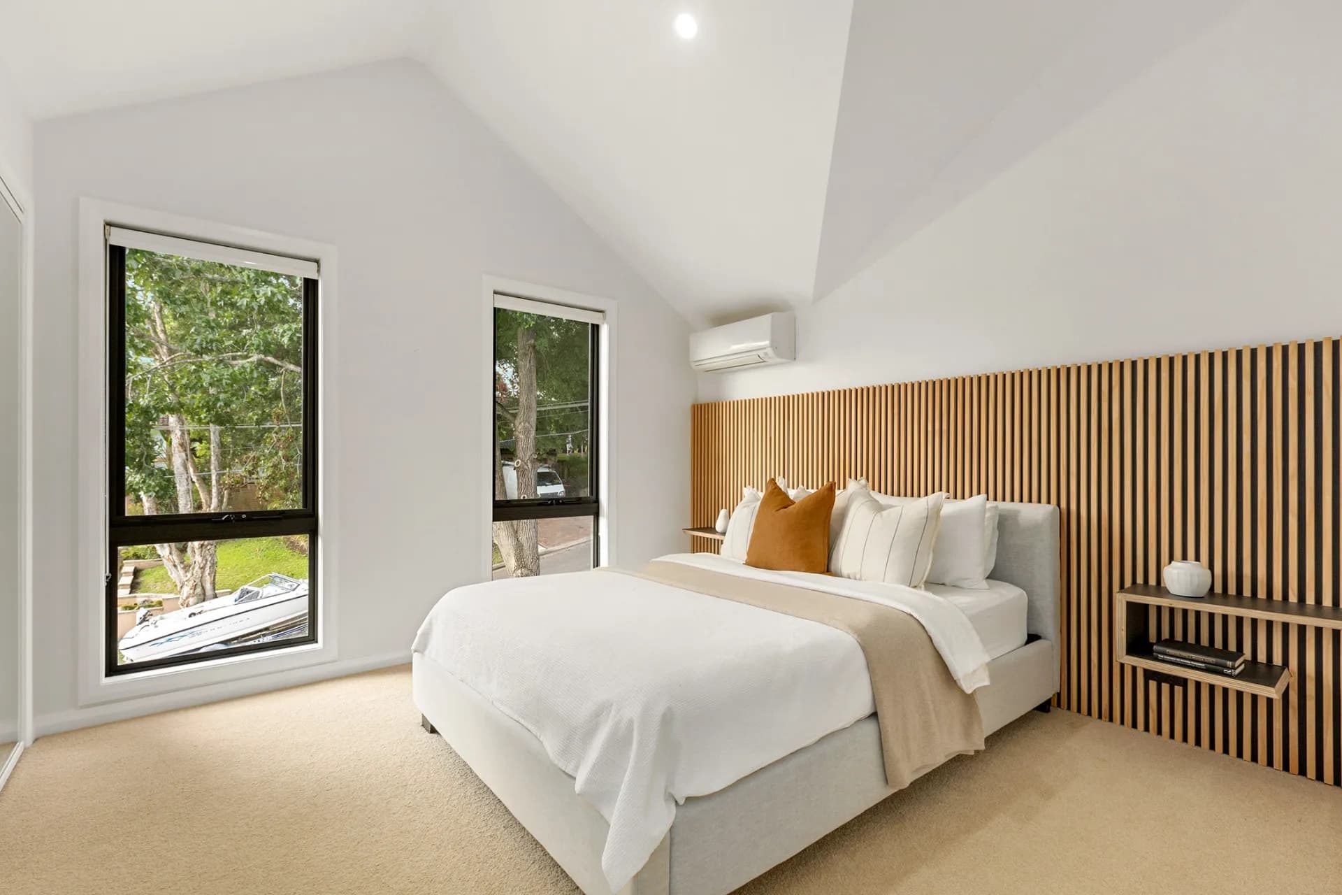 16 Northwood Place, Dundas Valley - Thumbnail 7