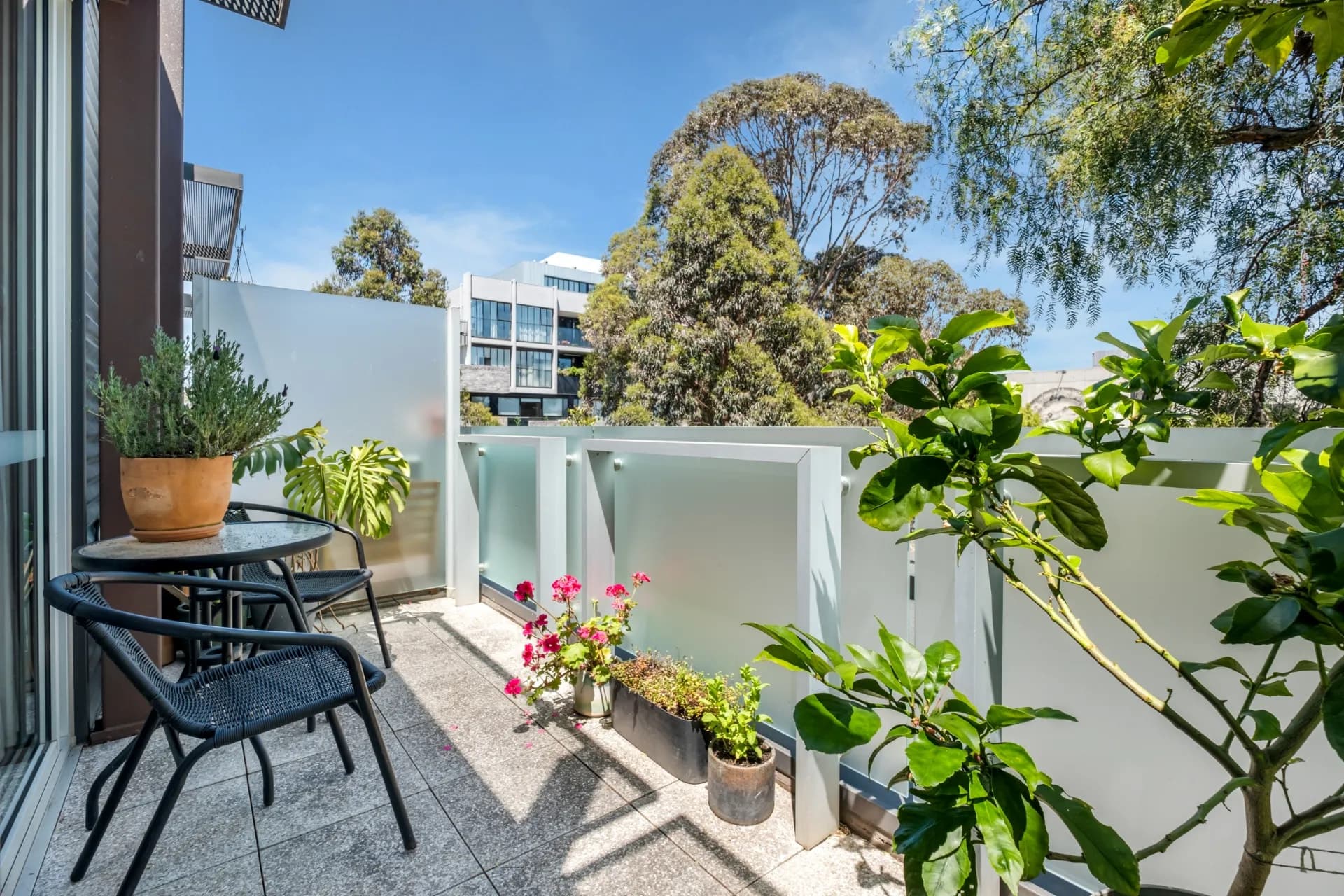 207/33 James Street, Prahran - Thumbnail 3
