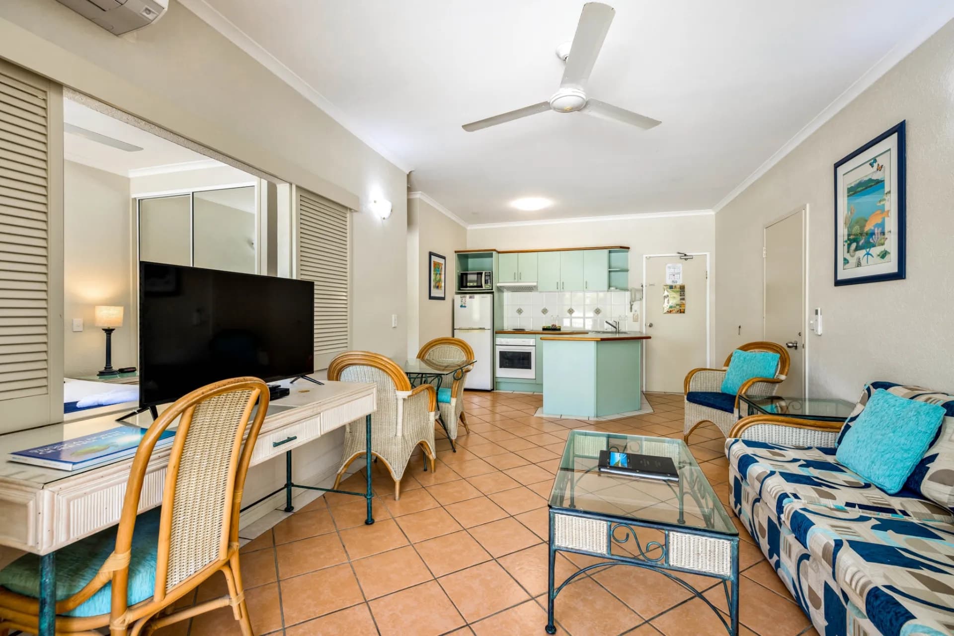 Unit 202/6-8 Triton Street, Palm Cove, QLD, Palm Cove - Thumbnail 3