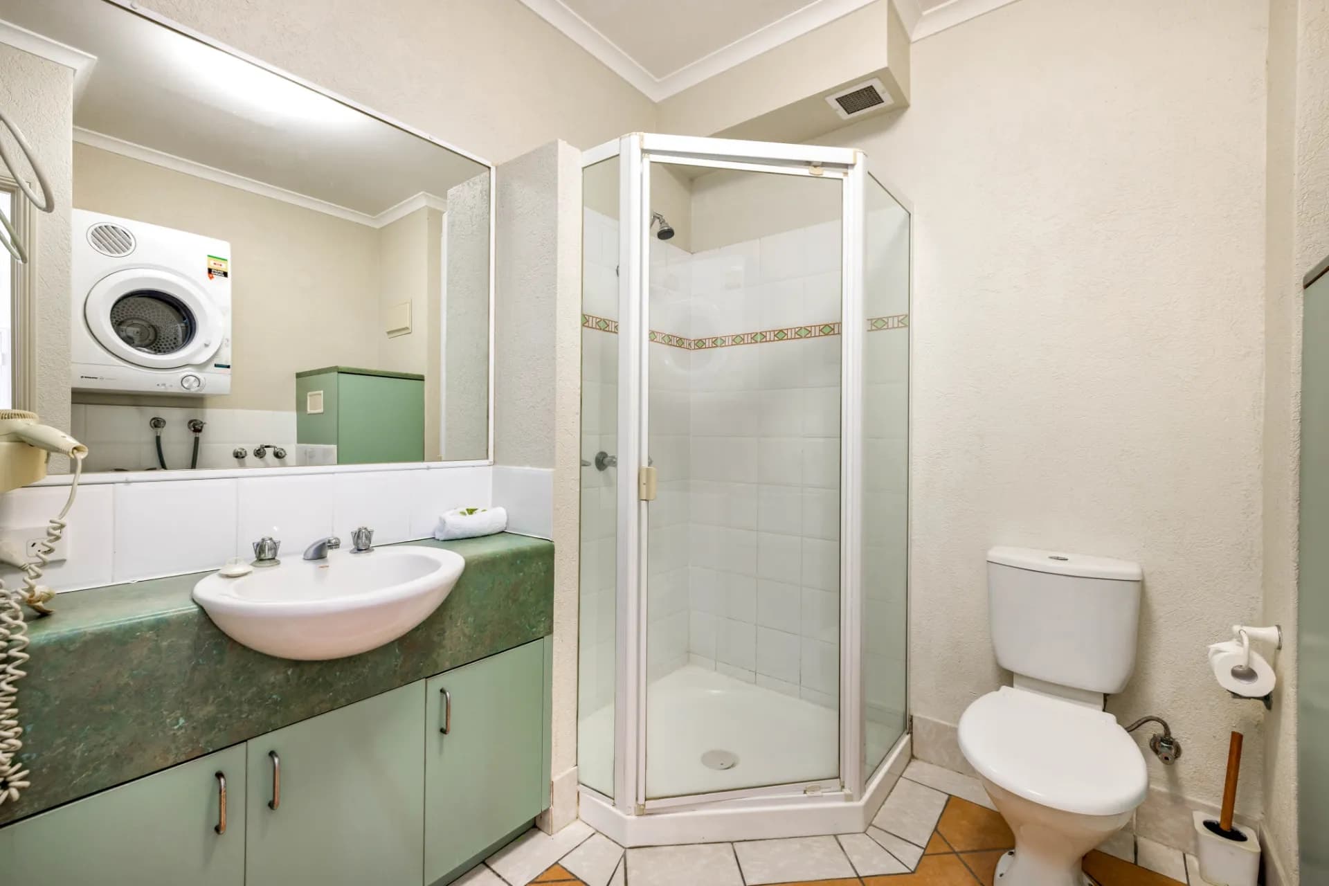Unit 202/6-8 Triton Street, Palm Cove, QLD, Palm Cove - Thumbnail 6