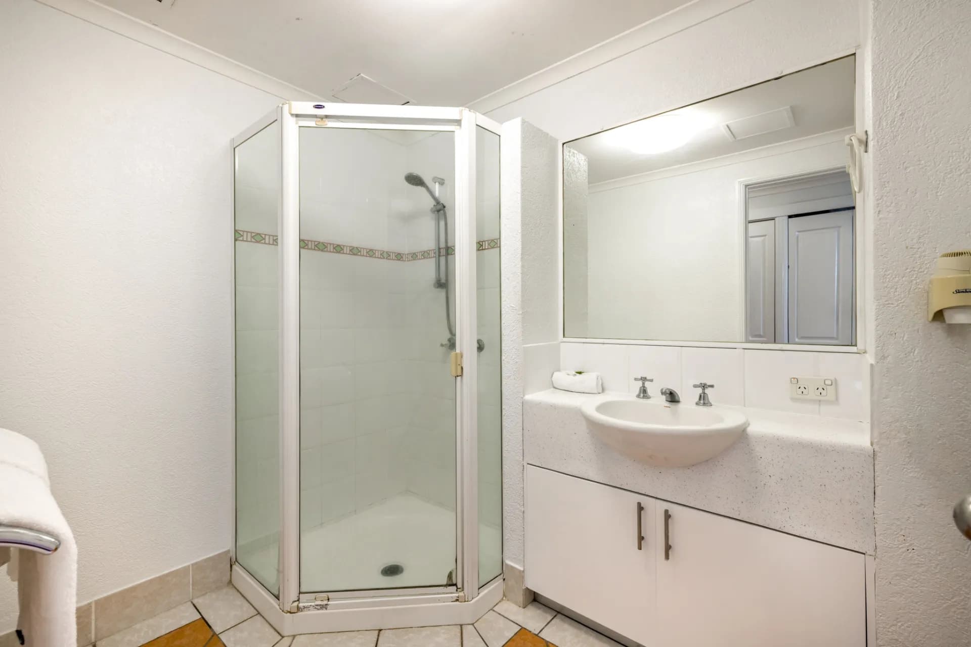Unit 110/6-8 Triton Street, Palm Cove, QLD, Palm Cove - Thumbnail 7