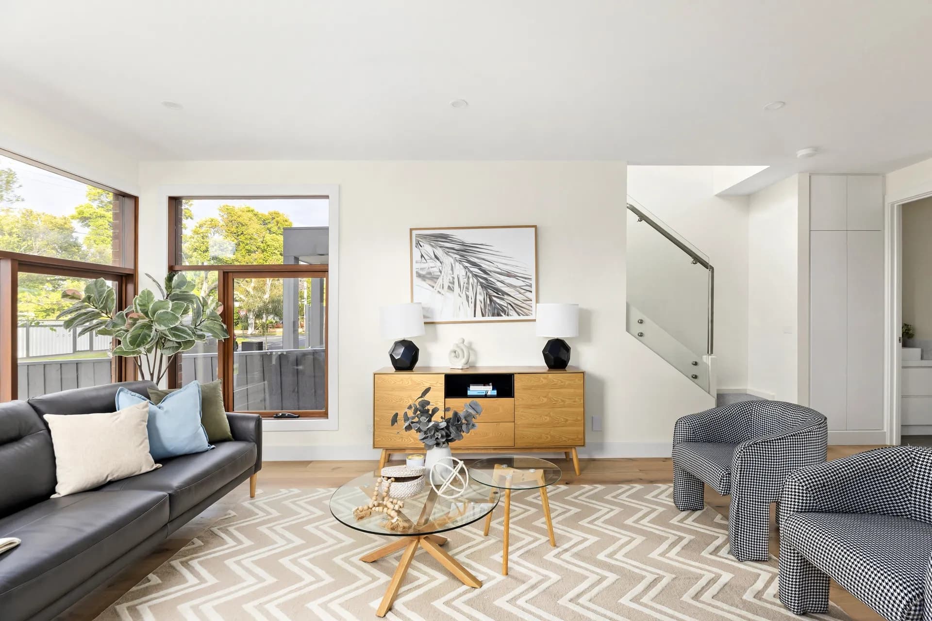 30 Donald Road, Burwood, VIC, Burwood - Thumbnail 3