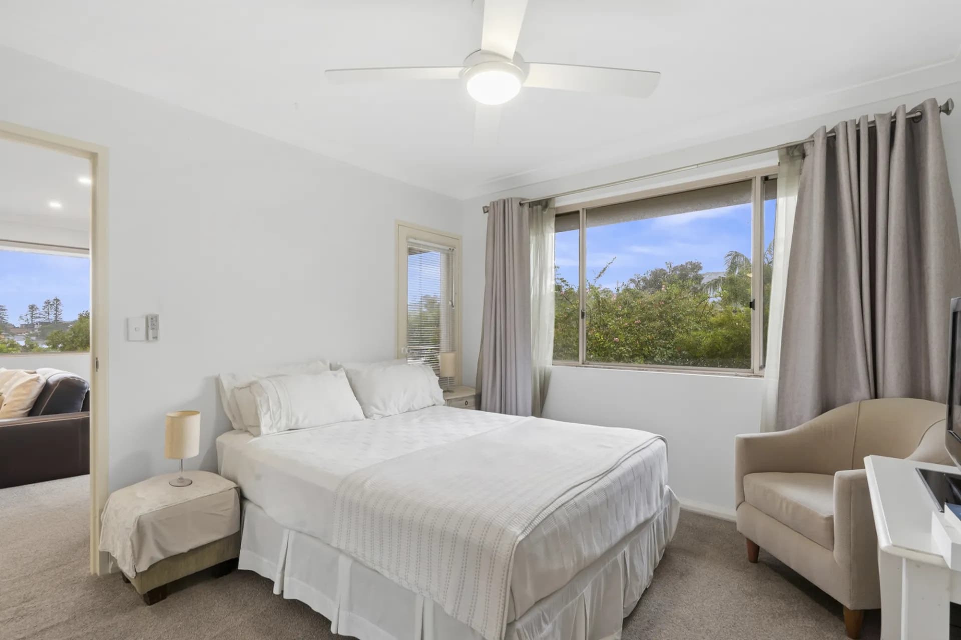 10/4-8 Seaview Avenue, Newport - Thumbnail 6