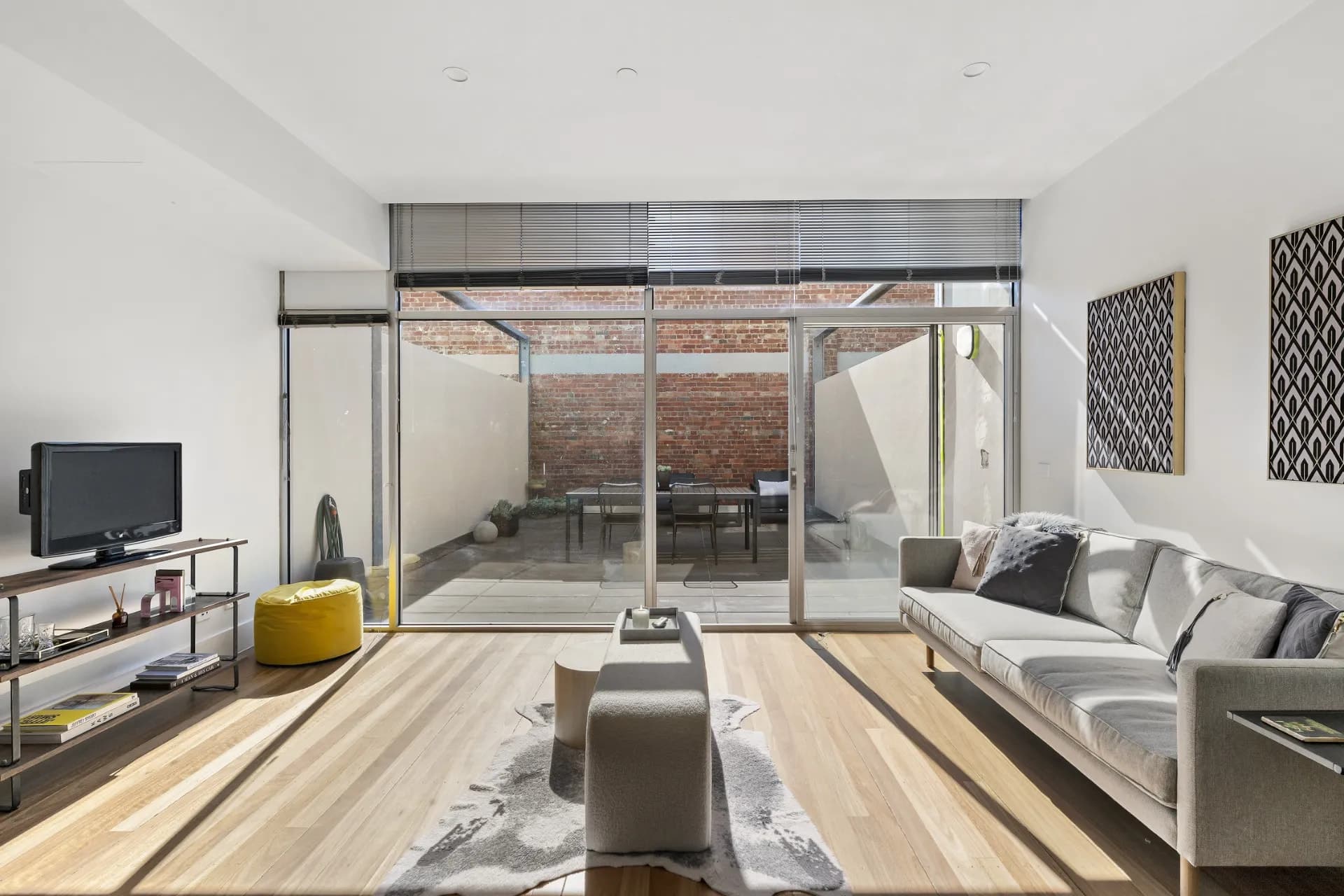 15/108 Elgin Street, Carlton - Image 1