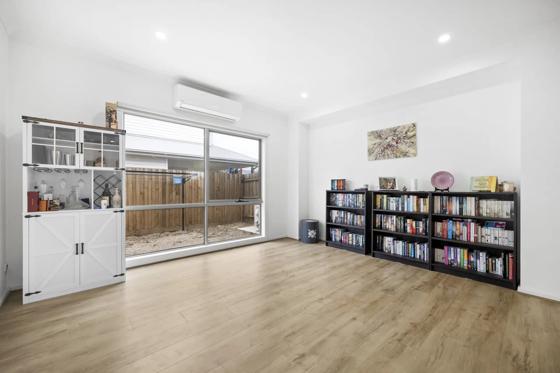 30 Cobram Drive, Eynesbury, VIC, Eynesbury - Thumbnail 4
