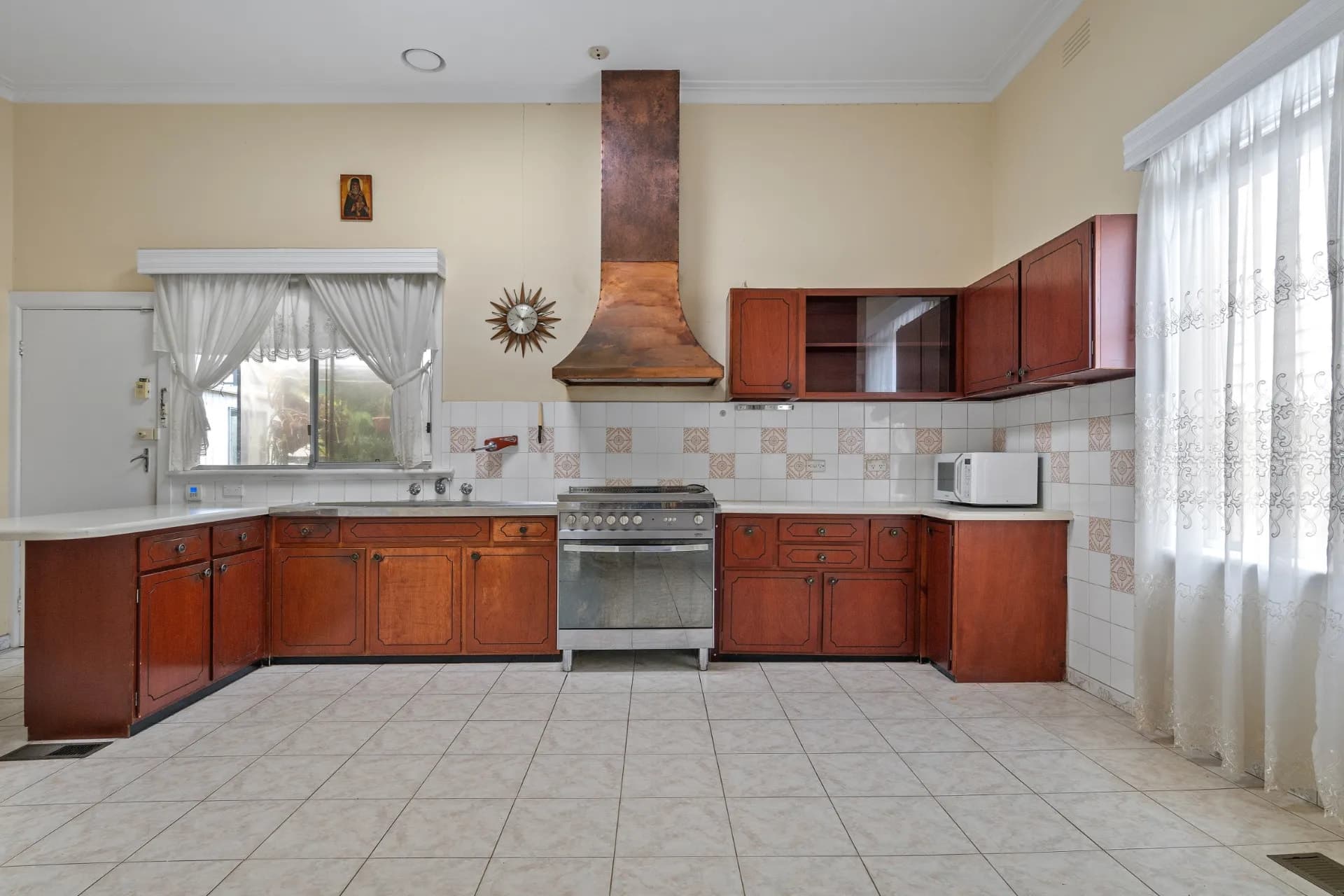 113 Moreland Road, Coburg, VIC, Coburg - Thumbnail 4