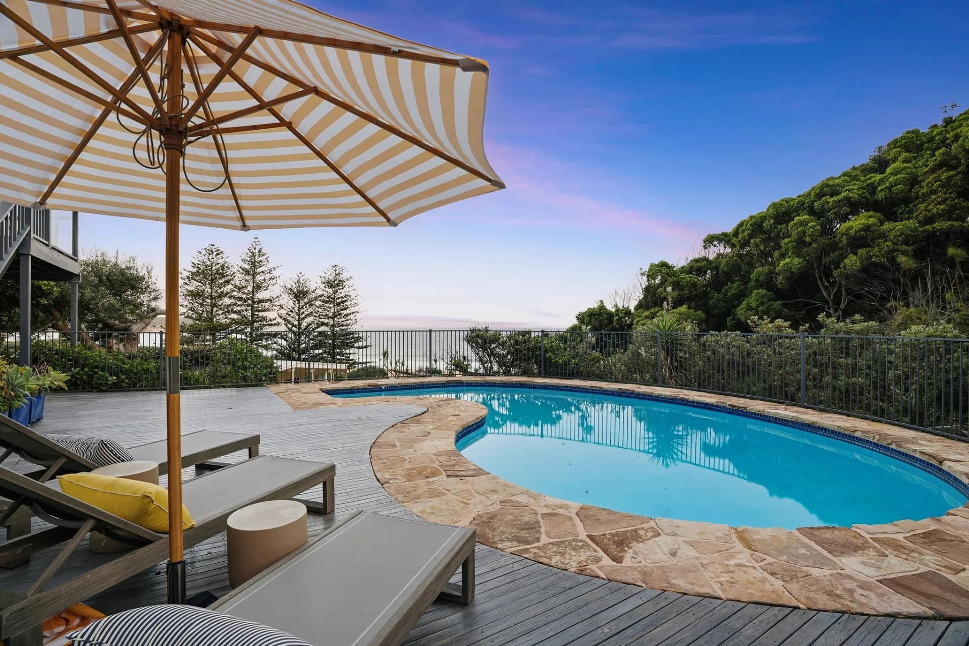 10 Patricia Place, Killcare, NSW, Killcare - Thumbnail 3