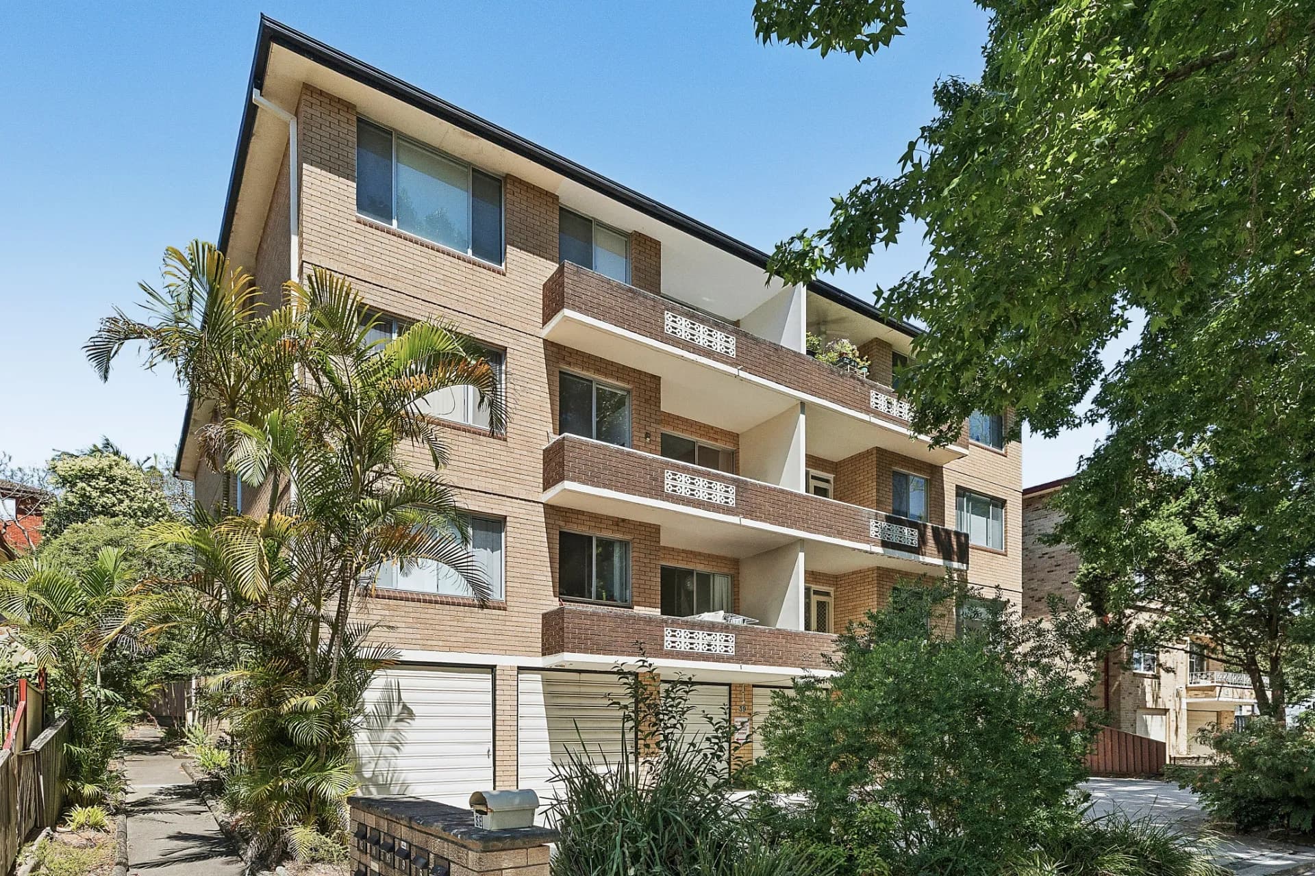12/39 Mill Street, Carlton - Image 1