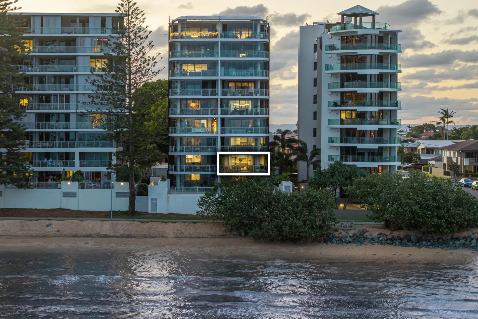 3/30 Prince Edward Parade, Redcliffe - Thumbnail 3
