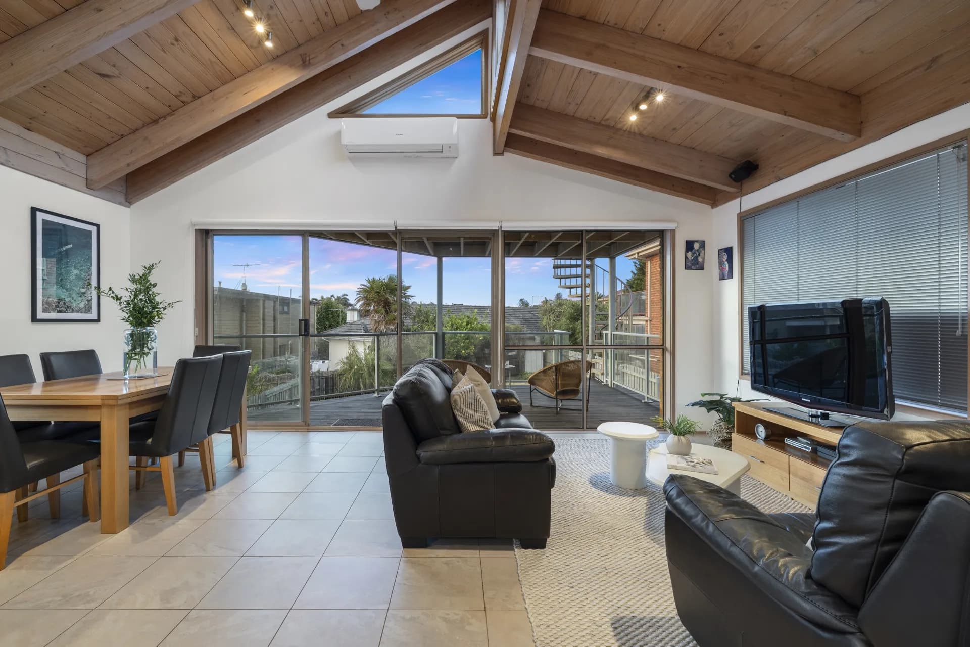 7 Antibes Street, Parkdale - Thumbnail 3