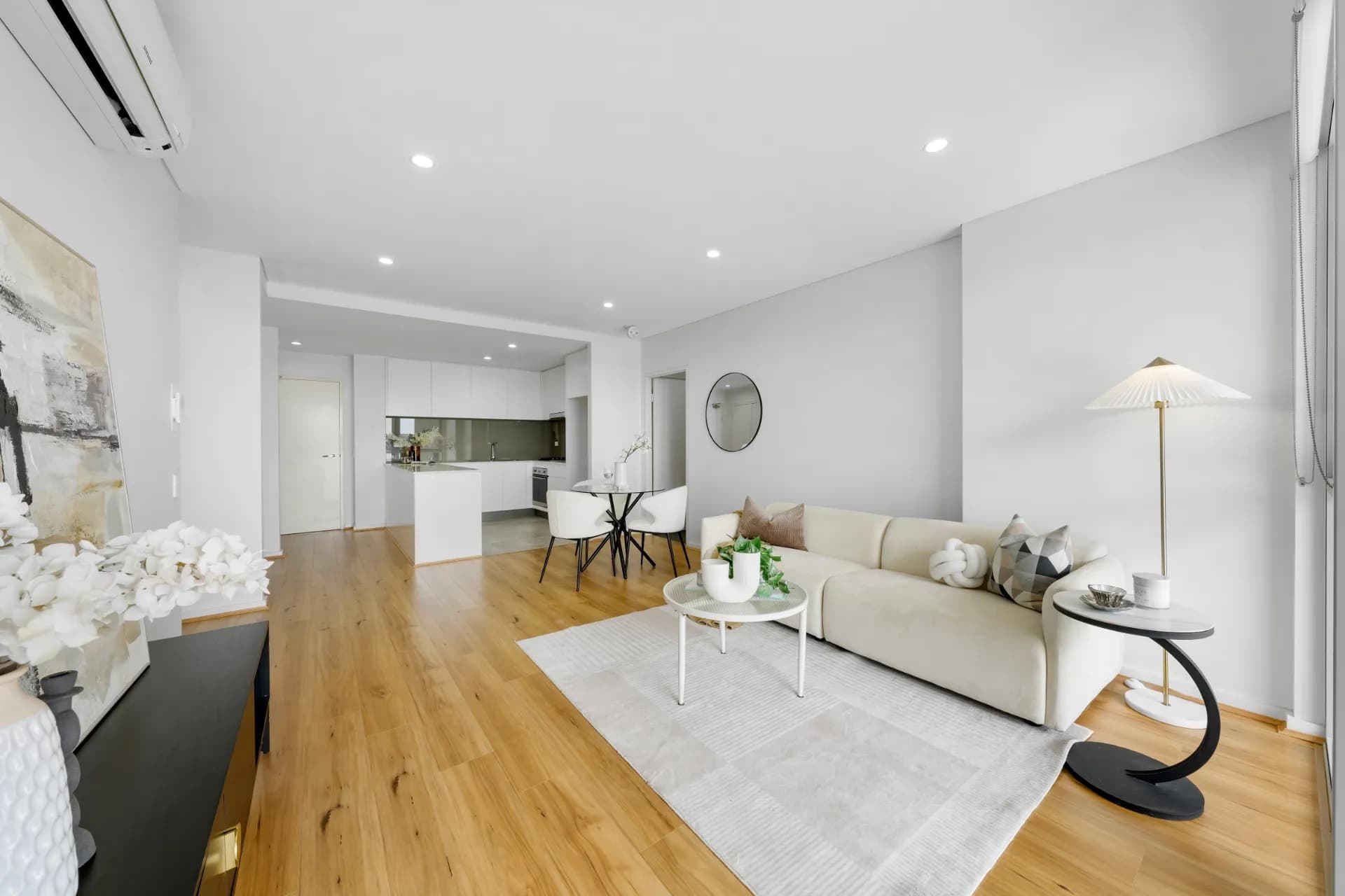 32/22-24 Grosvenor Street, Croydon - Image 1