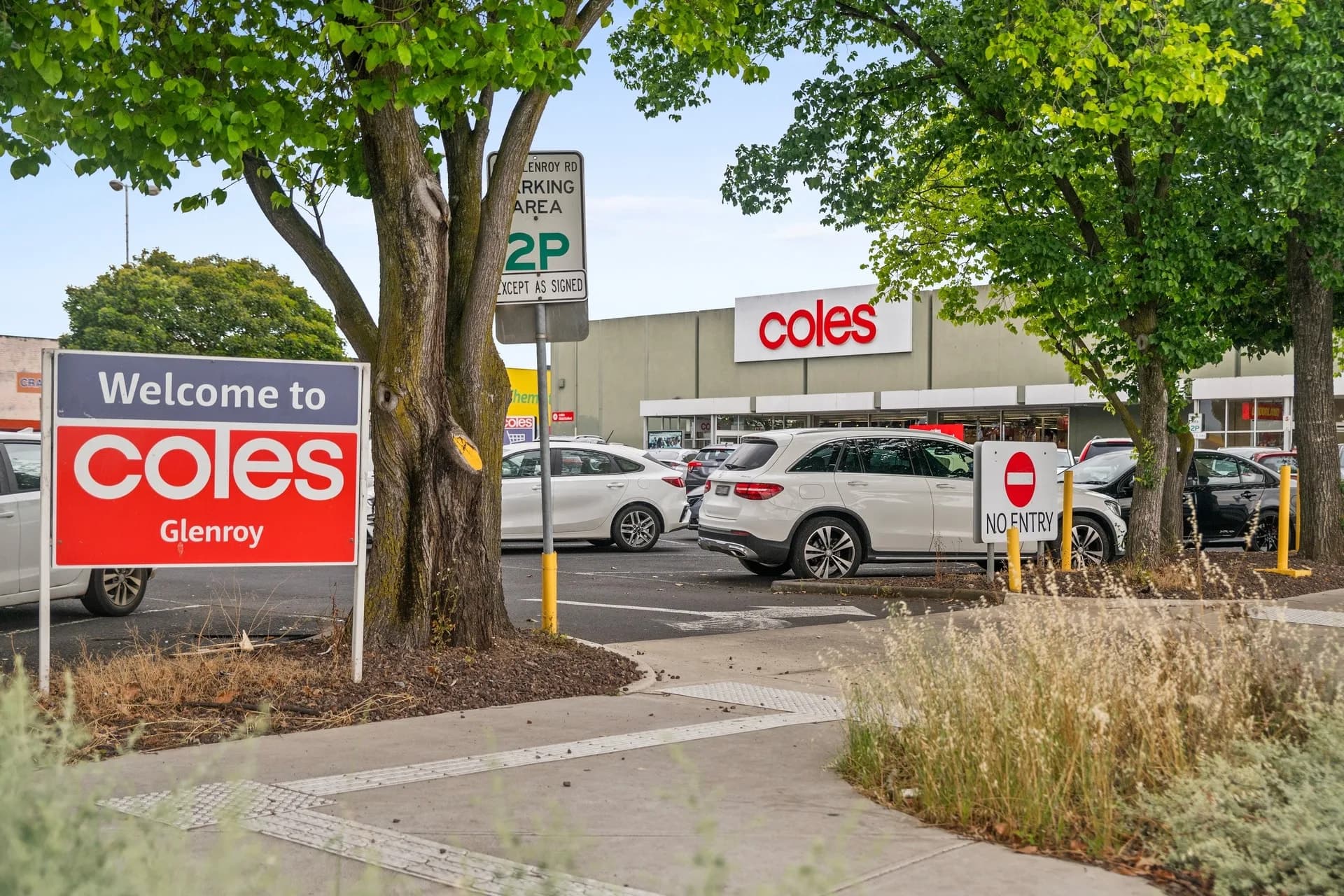 35 Heather Court, Glenroy - Thumbnail 4