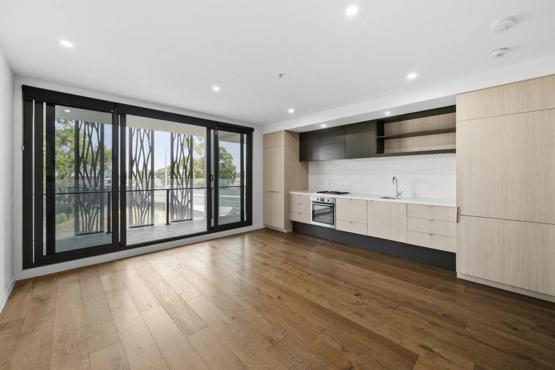 209/14-16 Anderson Street, West Melbourne - Image 1