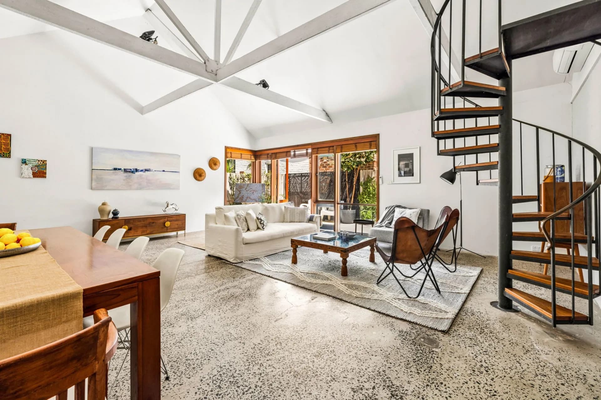 114 Johnston Lane, Annandale - Thumbnail 3