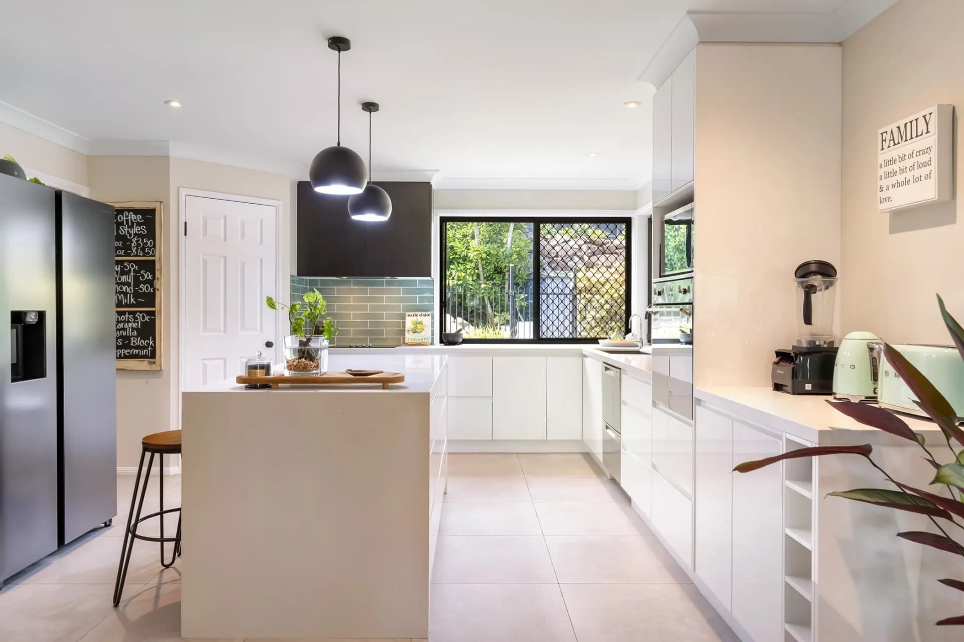 21 Quandong  Crescent, Everton Hills - Thumbnail 6