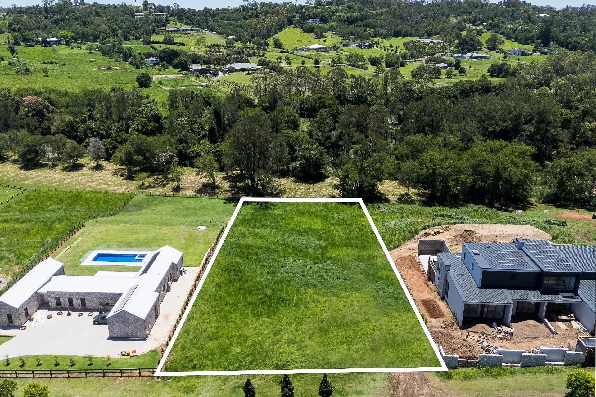 8 Campbell Court, Samford Valley - Image 1