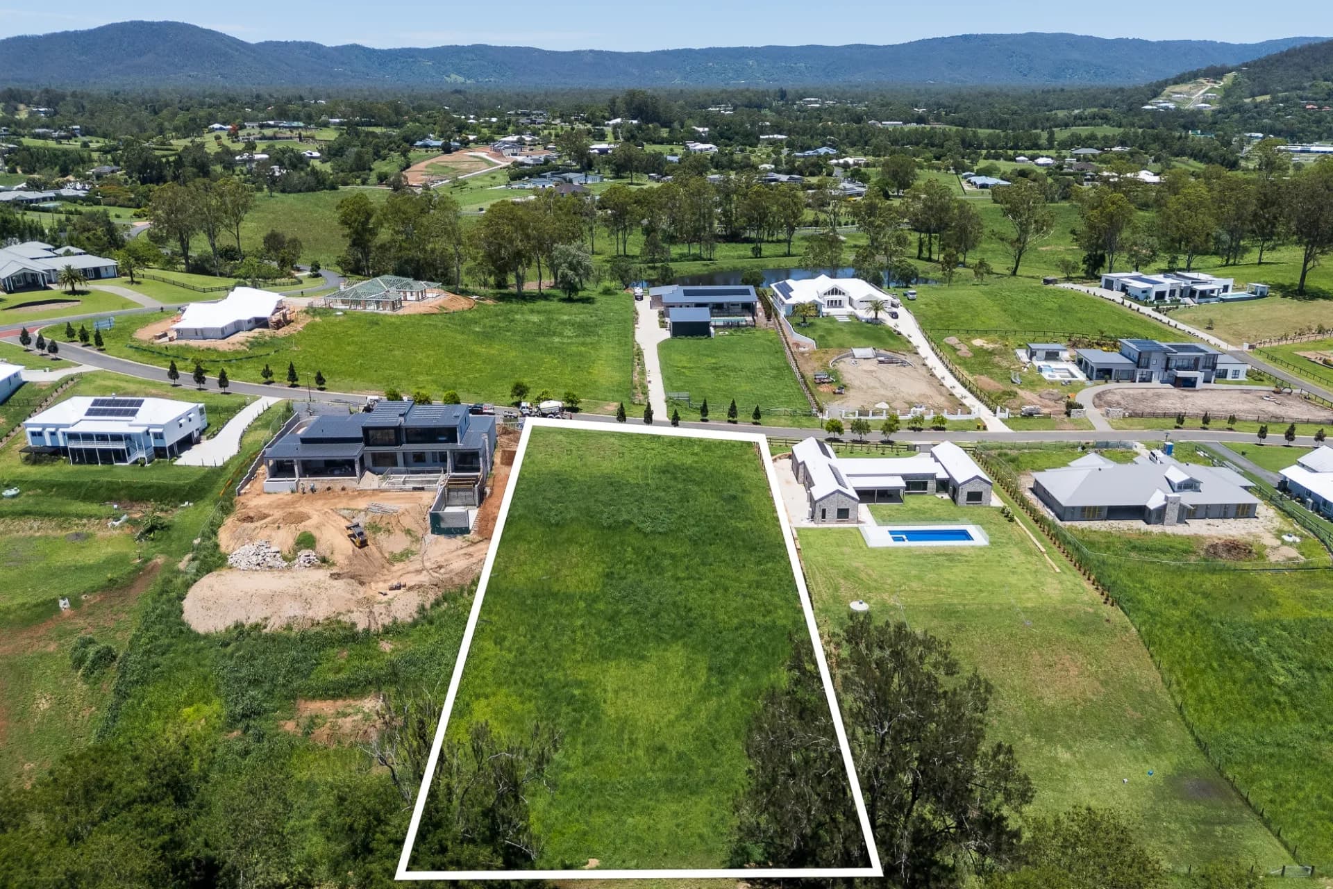8 Campbell Court, Samford Valley - Thumbnail 7