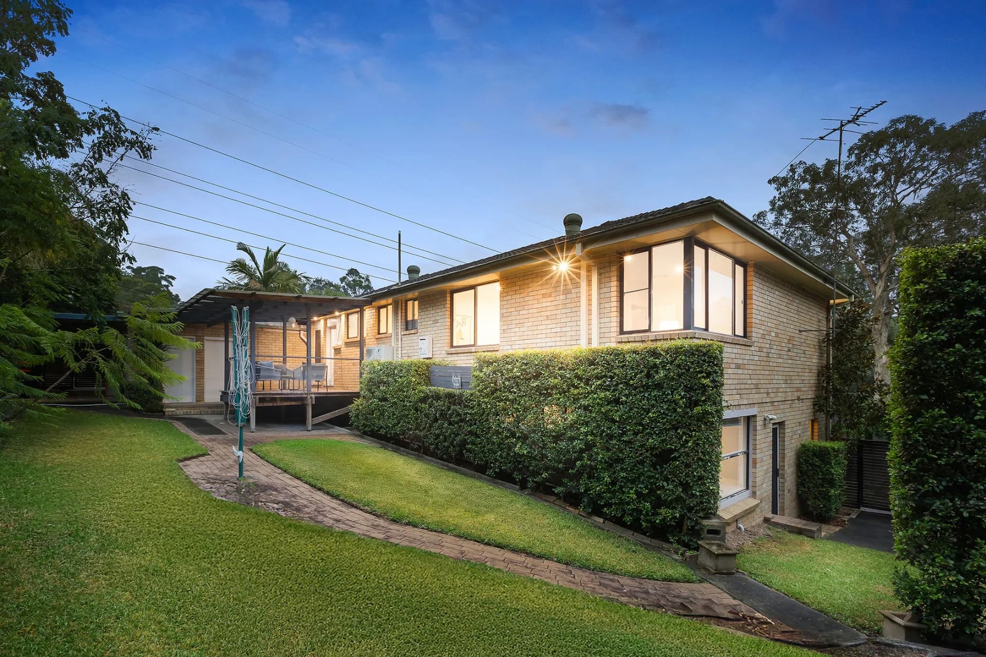 105 Murray Farm Road, Carlingford - Thumbnail 2