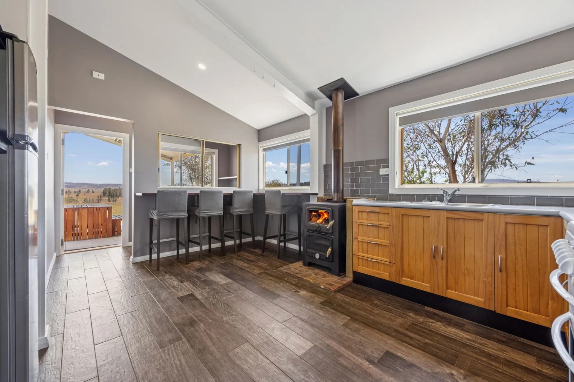 5157 The Snowy River Way, Dalgety - Thumbnail 3