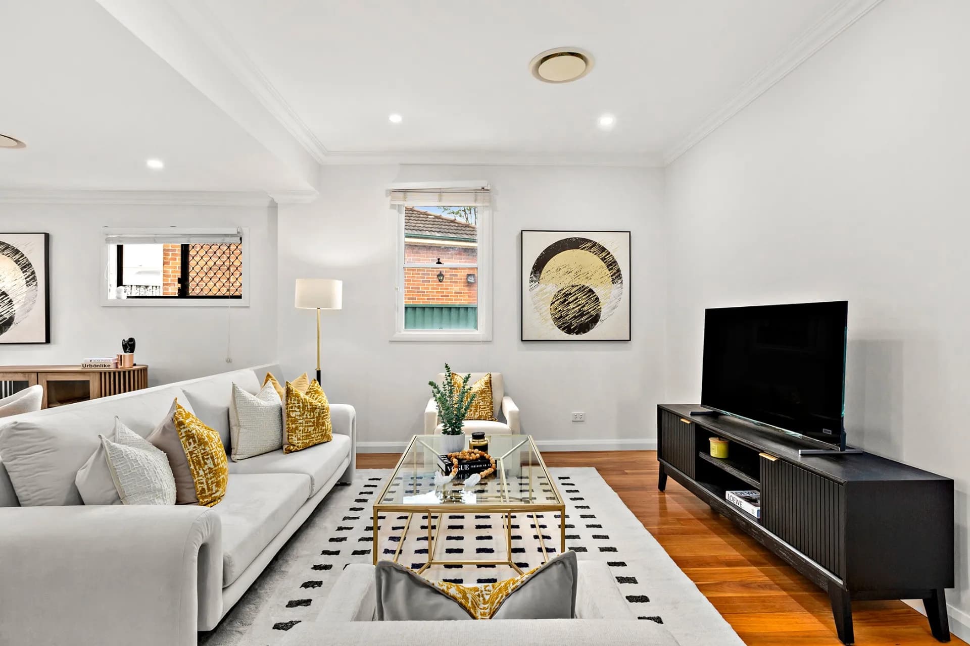 63 Perry Street, Dundas Valley - Thumbnail 3