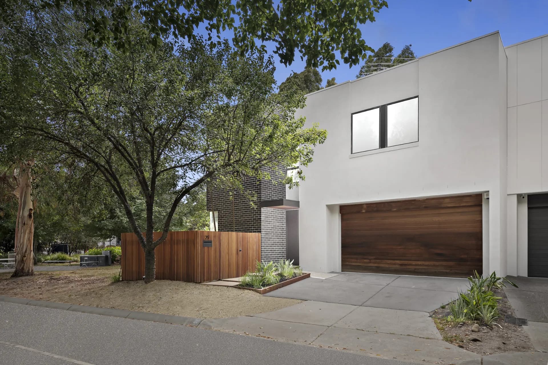 29 Evergreen Circuit, Cheltenham - Image 1